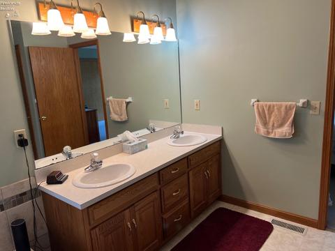 905 Glenview Dr, Huron, OH 44839 photo 14