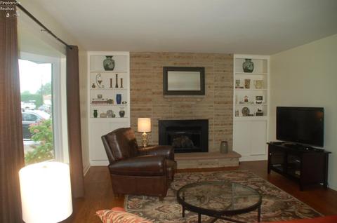 540 Washington Ave, Huron, OH 44839 photo 7