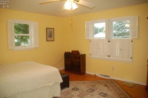 540 Washington Ave, Huron, OH 44839 photo 17