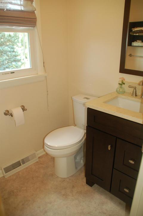 540 Washington Ave, Huron, OH 44839 photo 21