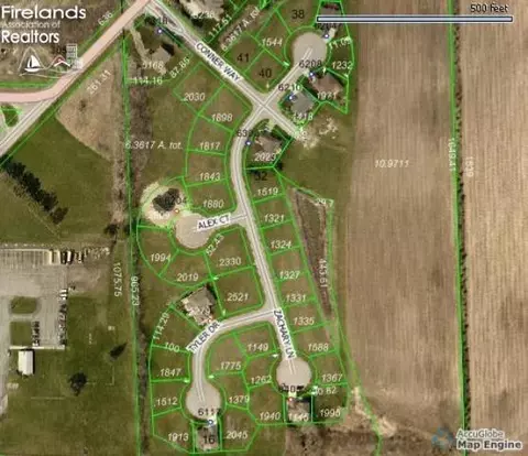 39 Zachary Dr S, Sandusky, OH 44870