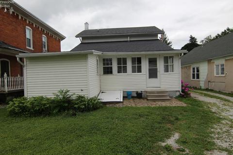 118 E Forest St, Clyde, OH 43410 photo 6