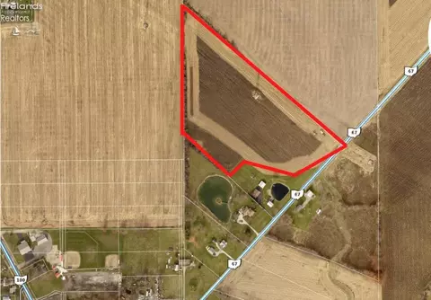 6593 St Rt 67, Tiffin, OH 44883