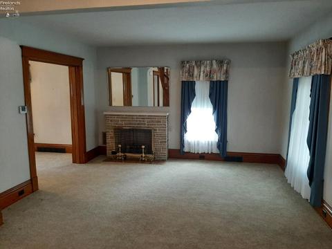 141 Robert Ave, Bellevue, OH 44811 photo 14