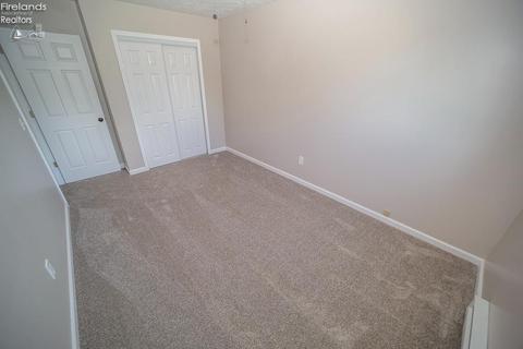 42038 Meadow Ln, Lagrange, OH 44050 photo 23