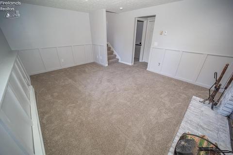 42038 Meadow Ln, Lagrange, OH 44050 photo 14