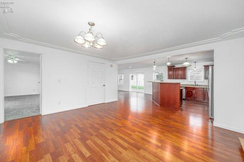124 Prospect St, Clyde, OH 43410 photo 16