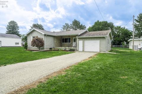 124 Prospect St, Clyde, OH 43410 photo 1
