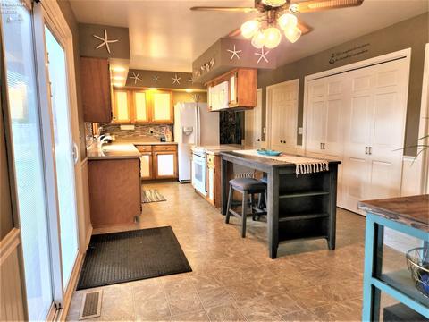 3208 Lawrence Ave, Huron, OH 44839 photo 11