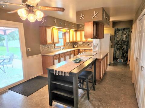 3208 Lawrence Ave, Huron, OH 44839 photo 12