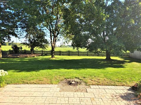 3208 Lawrence Ave, Huron, OH 44839 photo 4