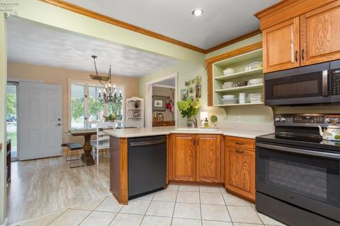 113 Ohio St, Huron, OH 44839 photo 7