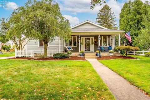 113 Ohio St, Huron, OH 44839 photo 1