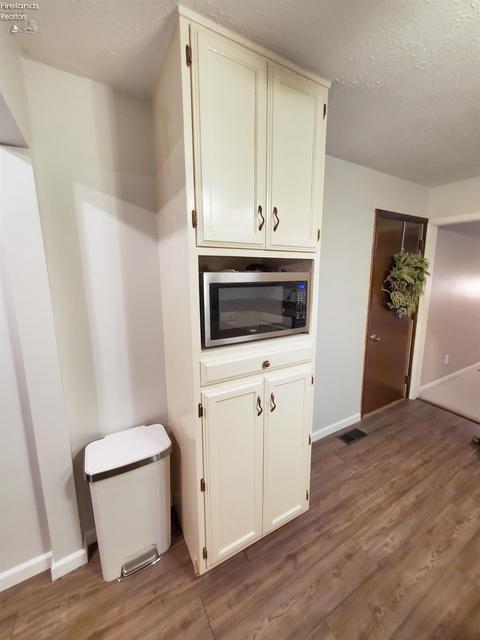 323 E Forest St, Clyde, OH 43410 photo 47