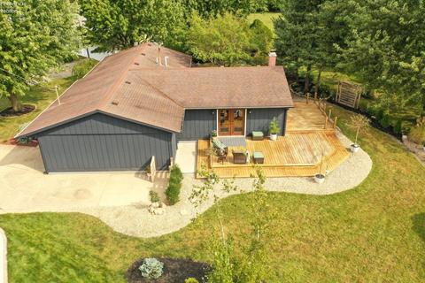 323 E Forest St, Clyde, OH 43410 photo 6