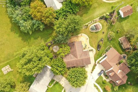 323 E Forest St, Clyde, OH 43410 photo 11