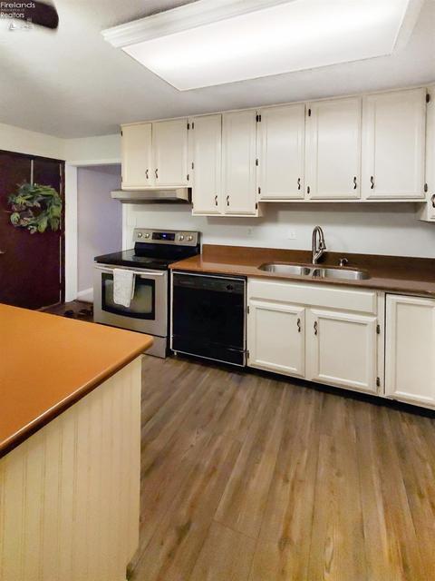 323 E Forest St, Clyde, OH 43410 photo 44