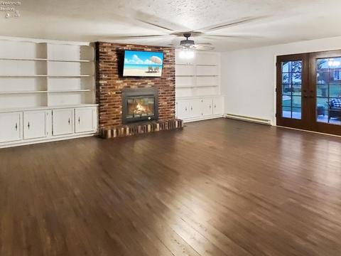 323 E Forest St, Clyde, OH 43410 photo 33