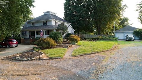 2009 Berlin Rd, Huron, OH 44839 photo 3