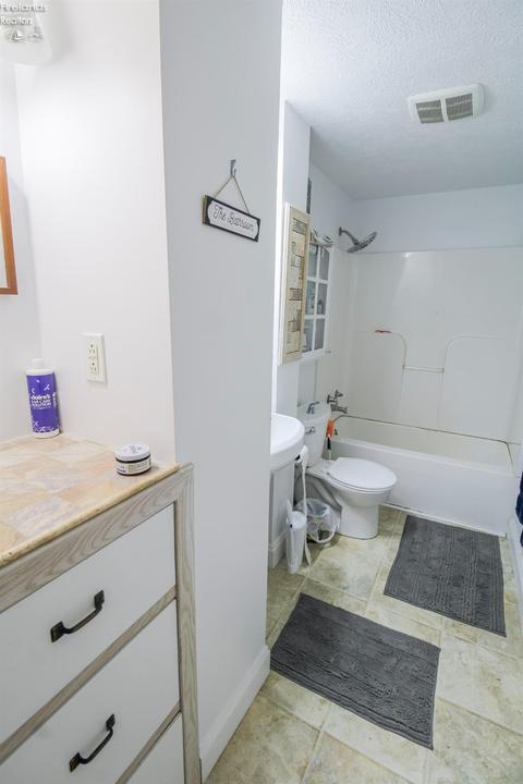 2009 Berlin Rd, Huron, OH 44839 photo 56