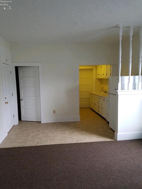 503 E Main St, Bellevue, OH 44811 photo 4