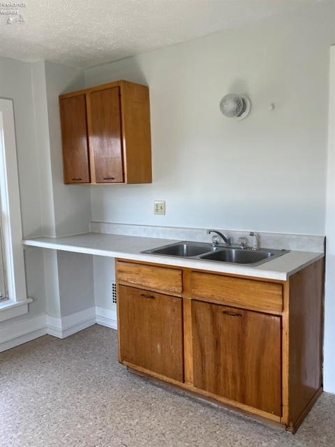 503 E Main St, Bellevue, OH 44811 photo 32