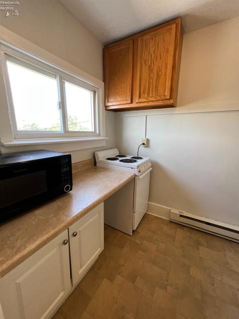 503 E Main St, Bellevue, OH 44811 photo 25