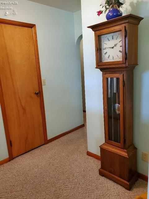 6050 W Tiffin St, Bascom, OH 44809 photo 4
