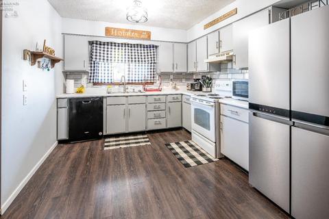 721 Ames St, Clyde, OH 43410 photo 6