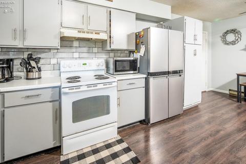 721 Ames St, Clyde, OH 43410 photo 8