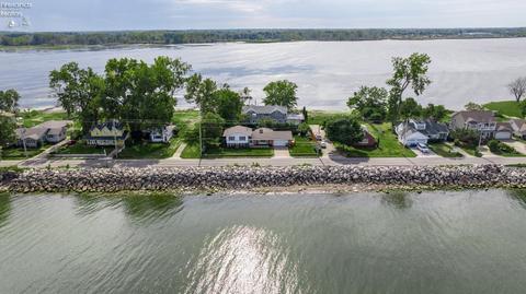 409 Cedar Point Rd, Sandusky, OH 44870 photo 47