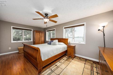409 Cedar Point Rd, Sandusky, OH 44870 photo 18