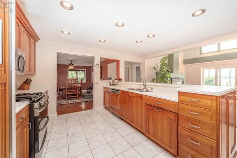 409 Cedar Point Rd, Sandusky, OH 44870 photo 11