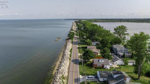409 Cedar Point Rd, Sandusky, OH 44870 photo 69