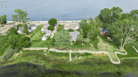 409 Cedar Point Rd, Sandusky, OH 44870 photo 52