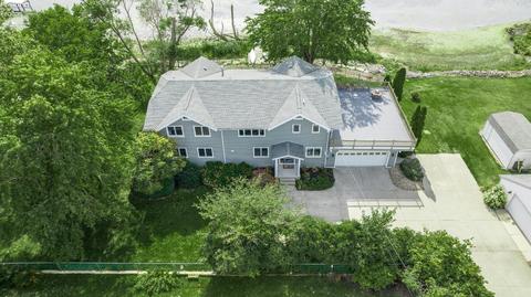409 Cedar Point Rd, Sandusky, OH 44870 photo 6