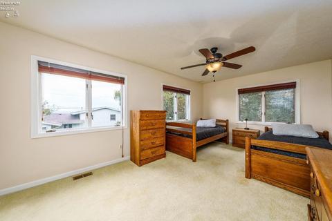 409 Cedar Point Rd, Sandusky, OH 44870 photo 32