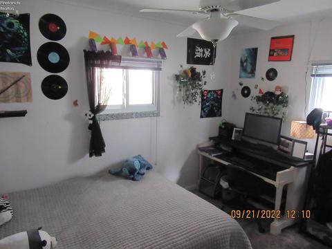533 Park St, Willard, OH 44890 photo 10