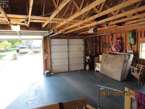 533 Park St, Willard, OH 44890 photo 5