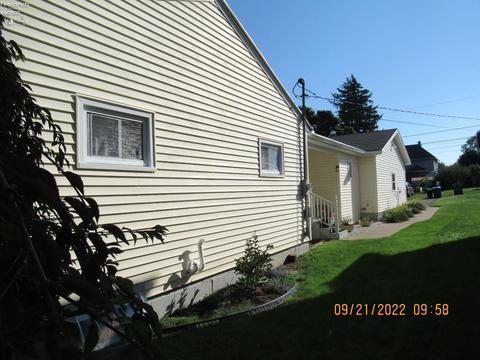 533 Park St, Willard, OH 44890 photo 7