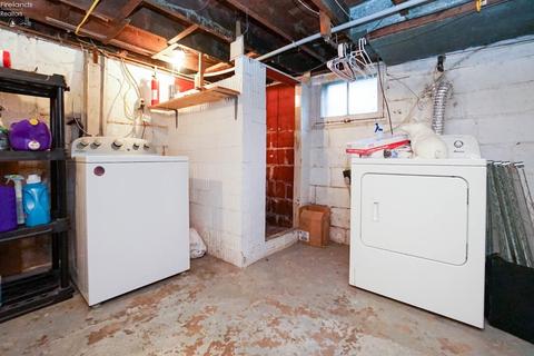 419 Moore Ave, Bellevue, OH 44811 photo 35