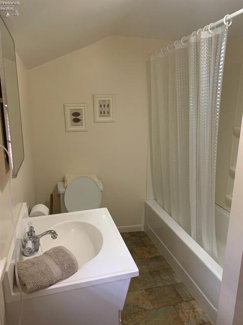 238 E Main St, Norwalk, OH 44857 photo 38