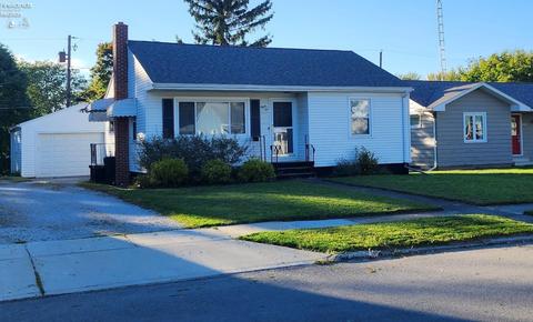 810 Euclid St, Willard, OH 44890 photo 1
