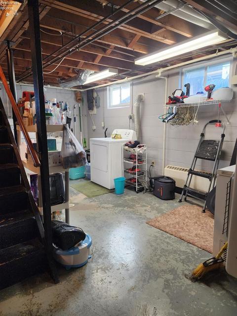 810 Euclid St, Willard, OH 44890 photo 17