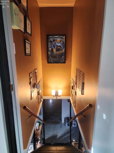 810 Euclid St, Willard, OH 44890 photo 13