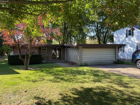 526 Wilder Ave, Huron, OH 44839 photo 1