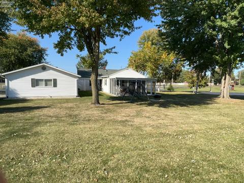 1306 E Strub Rd, Sandusky, OH 44870 photo 6