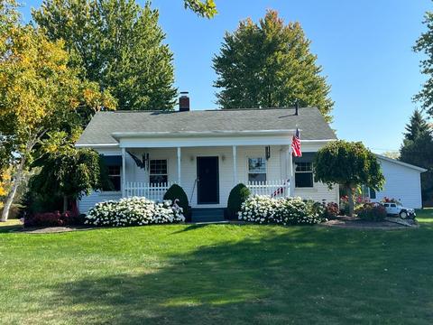 1306 E Strub Rd, Sandusky, OH 44870 photo 1