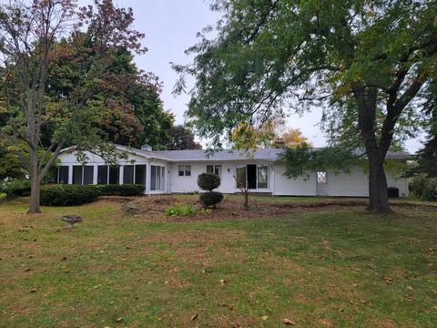 705 Limerick Rd, Clyde, OH 43410 photo 2