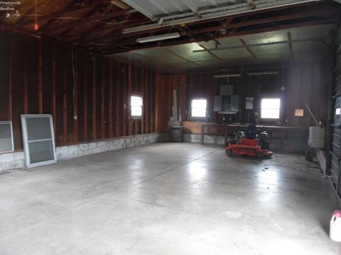 1465 Miller Rd, Willard, OH 44890 photo 9